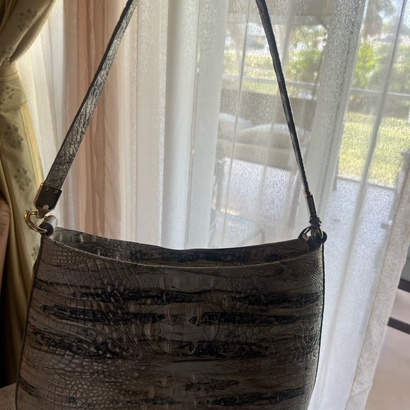 Nice new Brahmin handbag beautiful multi color - Picture 13 of 17